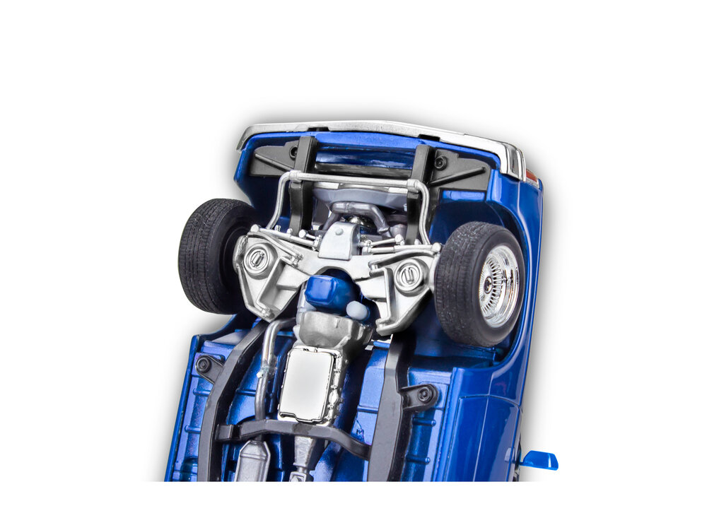 Revell 14562 '91 Chevy S-10 Lowrider 1:25 scale model car kit