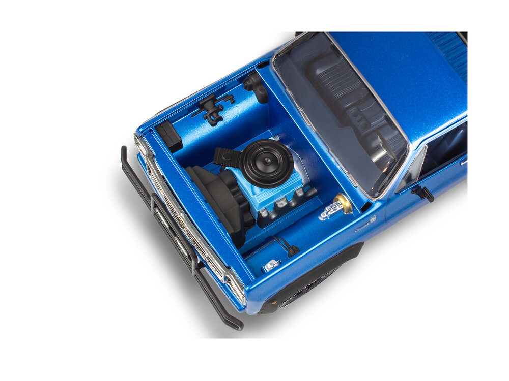 Revell 14581 '78 Chevy Off-Road 4x4 with Malibu Grand Prix Virage