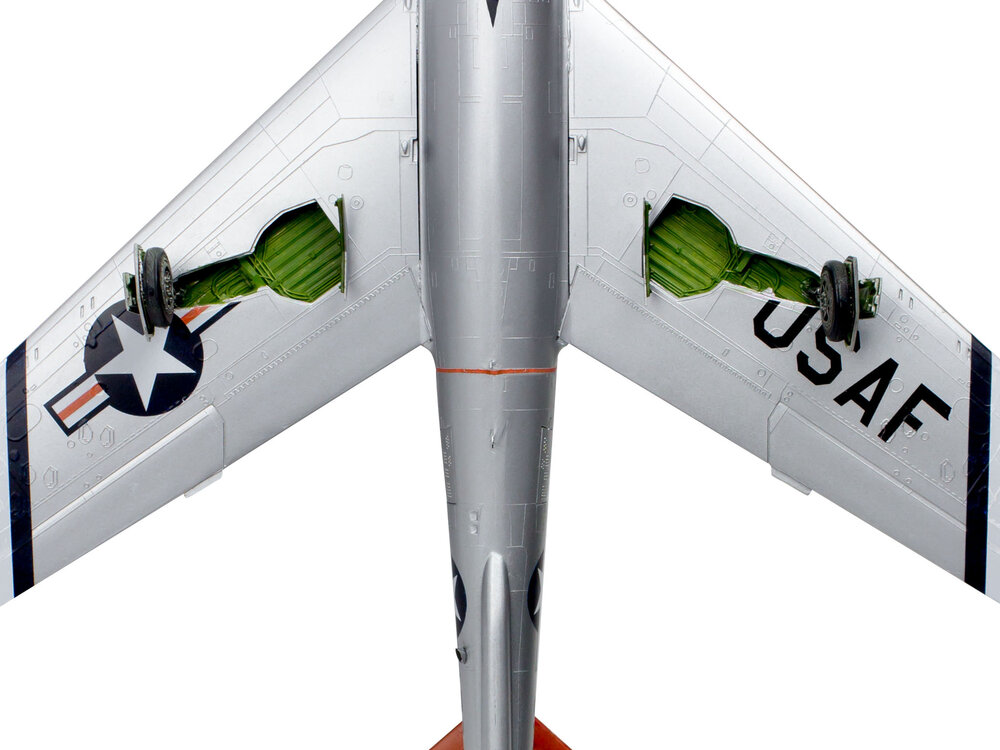 Revell Monogram 85-5996 Republic F-84F Thunderstreak