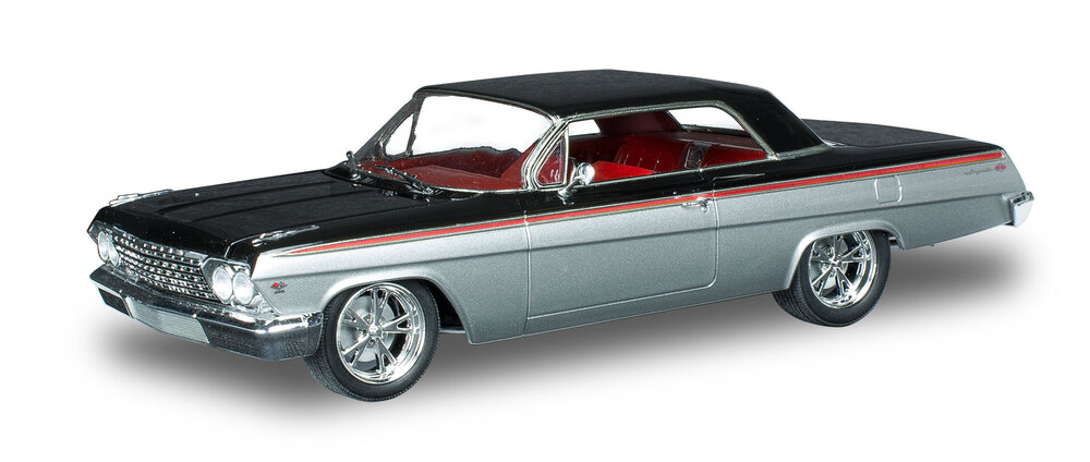 Revell 85-4466 1962 Chevy Impala 3N1 1:25 scale model car