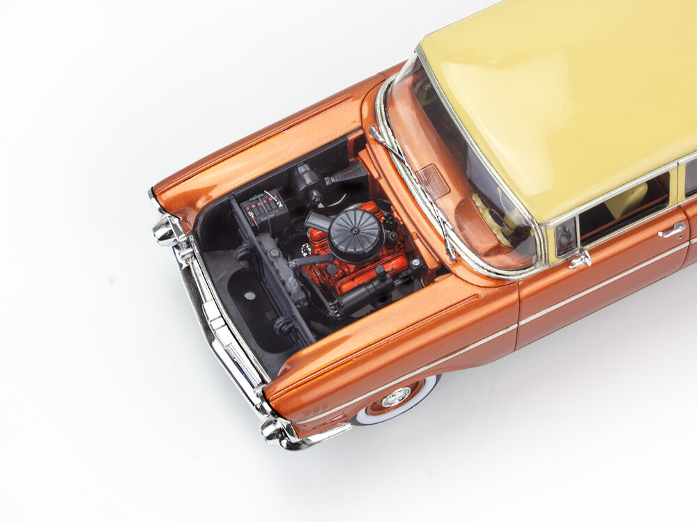 Revell 14551 '57 Chevy Bel Air Two Door Sedan 2'N1 1:25