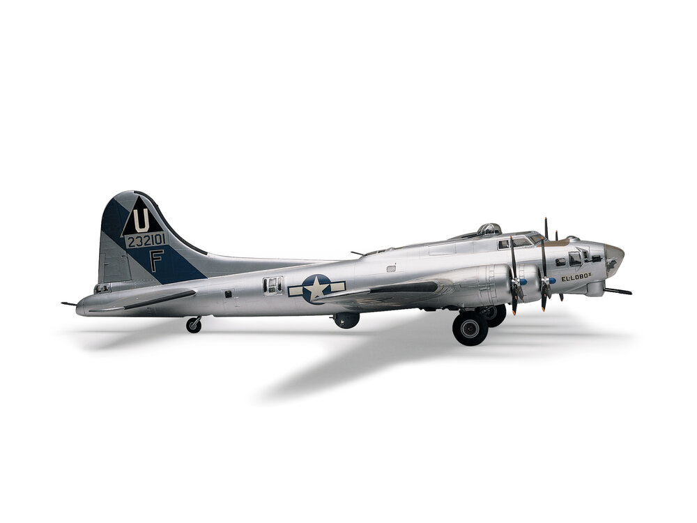Revell 85-5600 B17-G Flying Fortress 1:48 scale model airplane kit